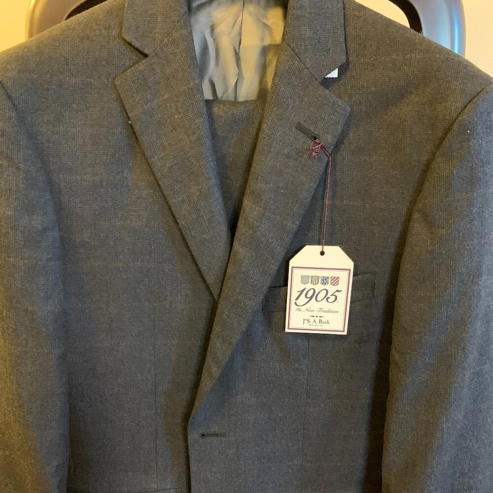 NWT Grey Window Pane Tailored Fit Men's Suit 39R - 33W